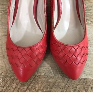 Bottega Veneta Basket Weave Leather Pumps Pink